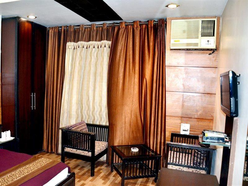 Pānīpat Hotel B.R. Inn מראה חיצוני תמונה